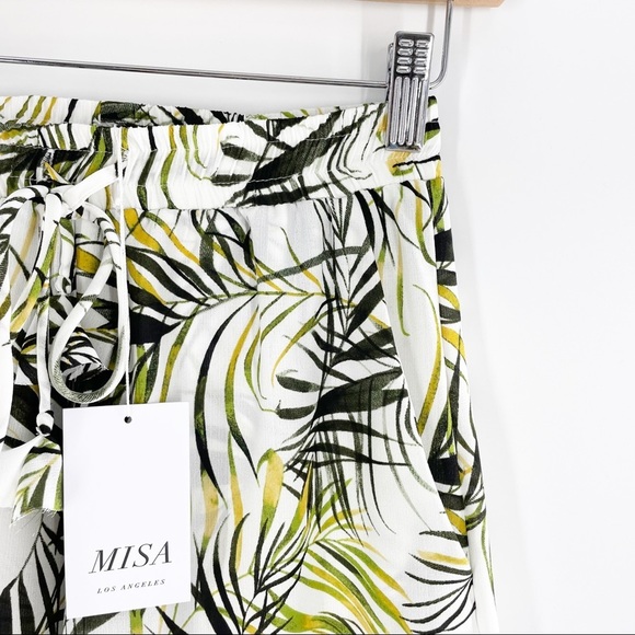 MISA Los Angeles Inca Palm Print Shorts Ruffle Hem Relaxed Fit White Green XS - Picture 6 of 13
